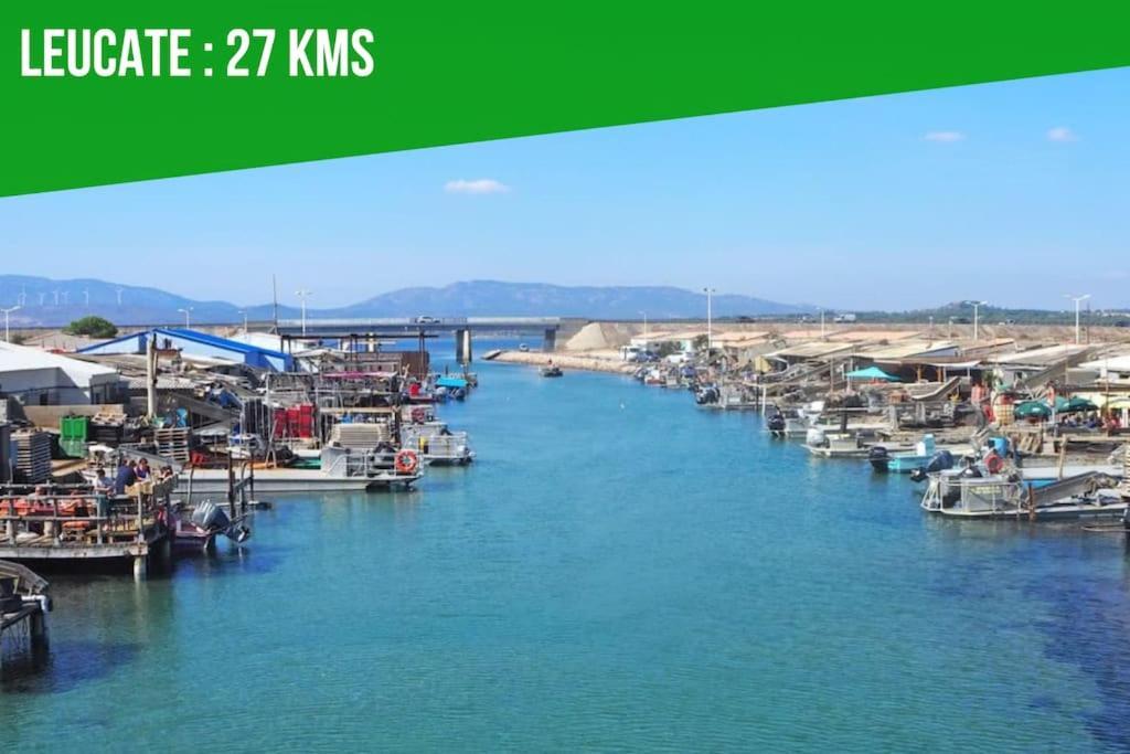Le Carrousel - Apt Vue Mer - Plage A 10 M - Clim - Wifi Canet-en-Roussillon Ngoại thất bức ảnh
