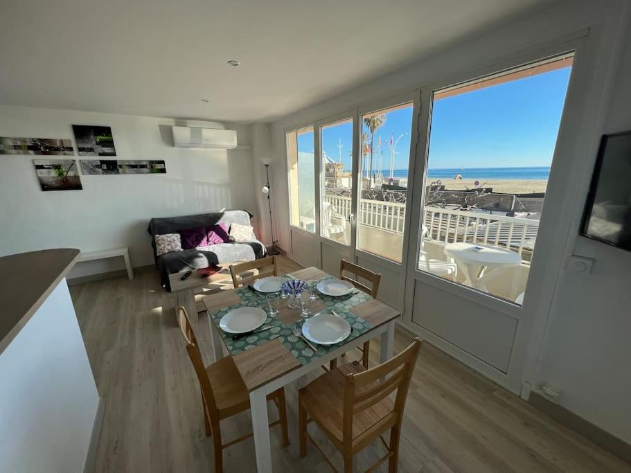 Le Carrousel - Apt Vue Mer - Plage A 10 M - Clim - Wifi Canet-en-Roussillon Ngoại thất bức ảnh